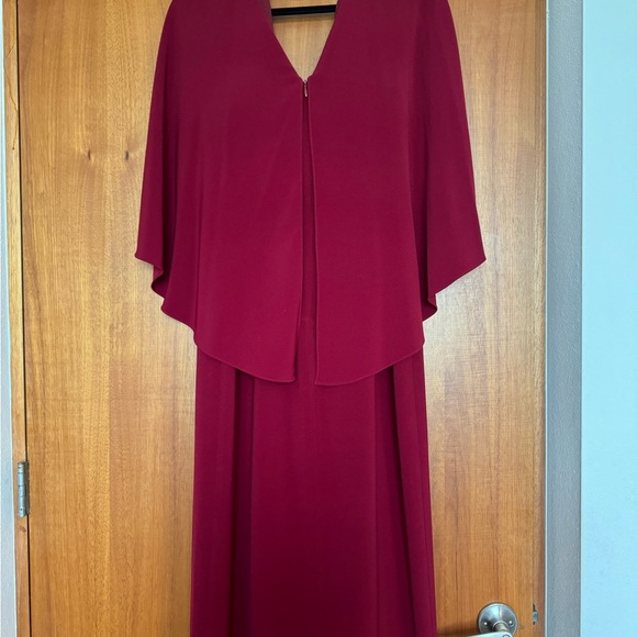 Halston Heritage Flowy Crepe Gown - Picture 7 of 11